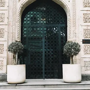 5* Hotel Qarvasla